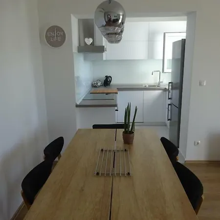 Duce Apartman Omis
