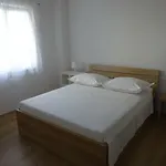 Appartamento Duce Omiš