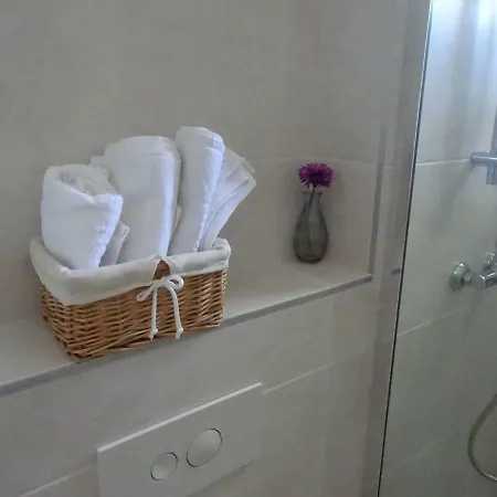 Duce Apartment